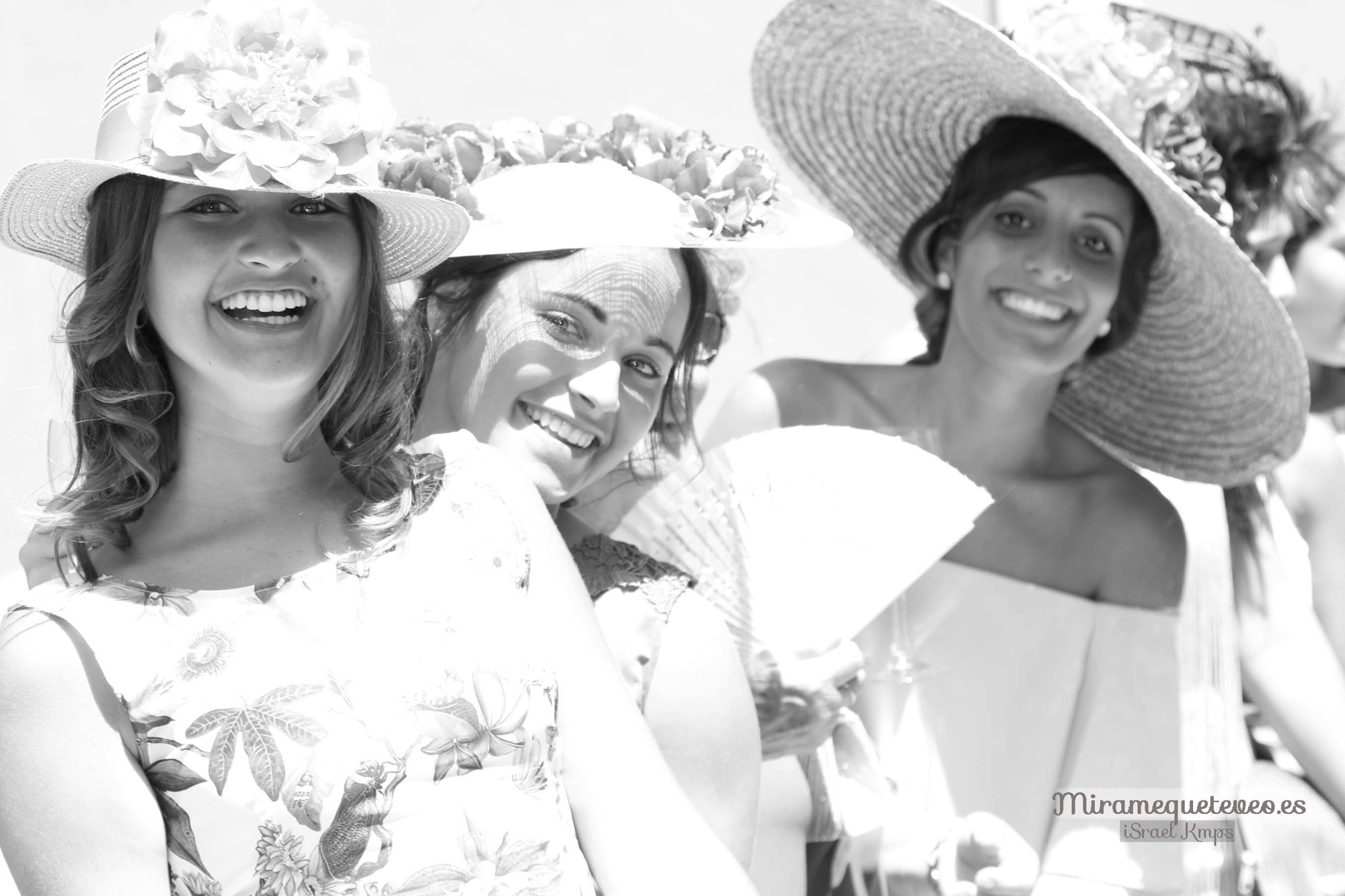 IMG_9266 BN CON LOGO